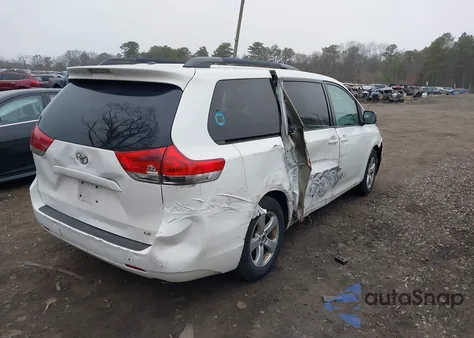 2014 Toyota Sienna Le V6 8 Passenger из США, поврежденный, VIN 5TDKK3DC9ES511199
